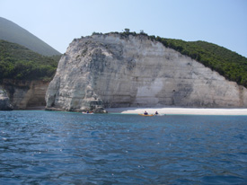 Fteri beach