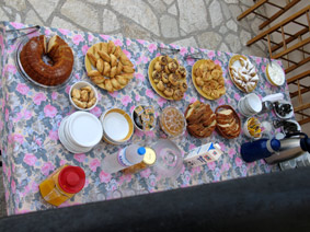 homemade breakfast in Vathi