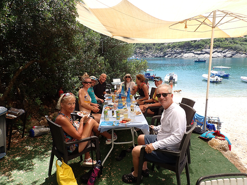 lunch in Sarakiniko